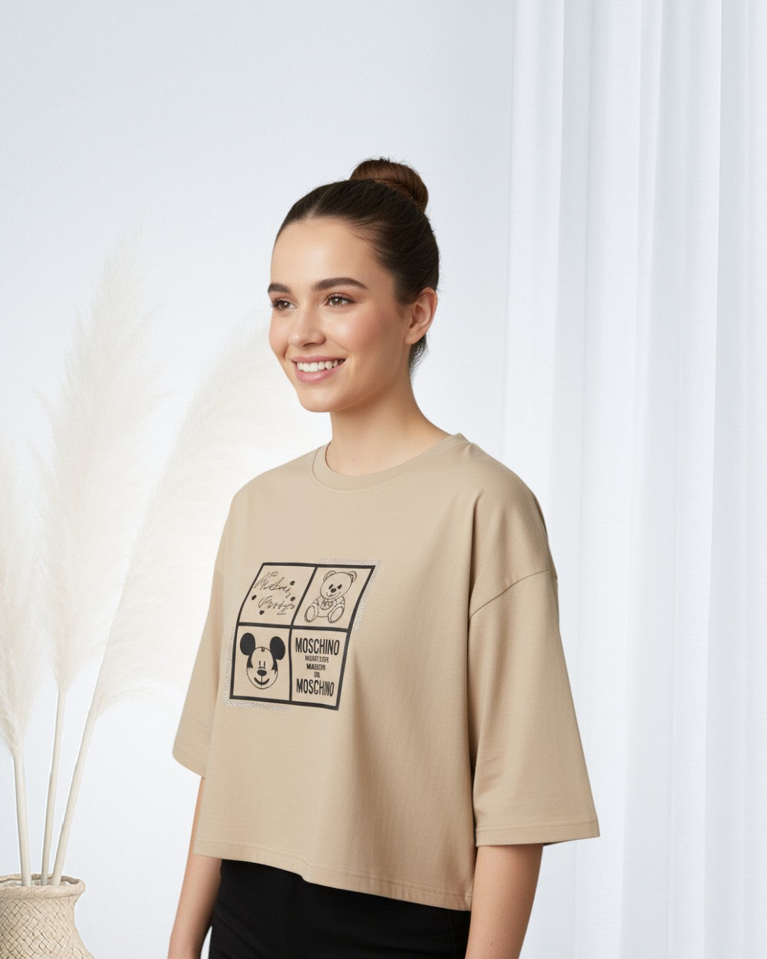 Blusa en Tela Fría MOSCHINO OVERSIZE CORTA